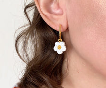 White Daisy Earrings