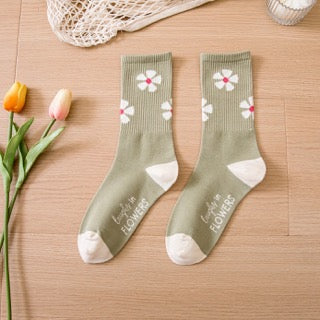 Vintage Blossom Women's Socks No.4