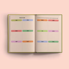 2026 Week To View Diary, Harlequin Design
