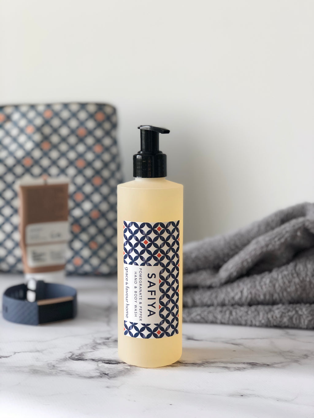Safiya Hand & Body Wash - Pomegranate & Pepper