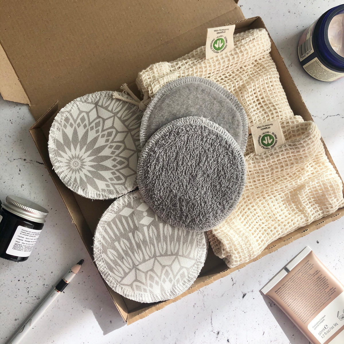 Eco-Friendly Reusable Facial Rounds Set - Various Designs